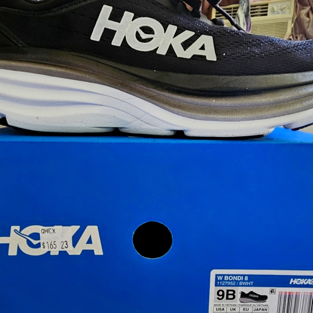 Howard Bondi 8